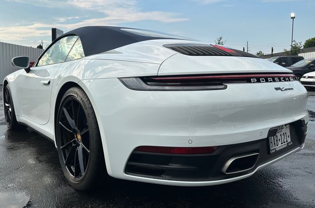 2022 Porsche 911 Carrera Cabriolet - 22469652 - 7