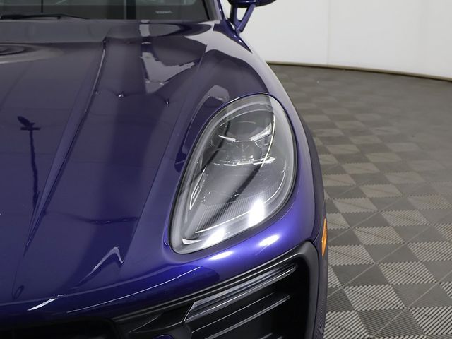 2022 Porsche Macan AWD - 22872707 - 16
