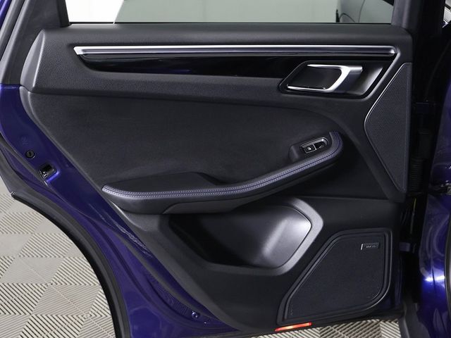 2022 Porsche Macan AWD - 22872707 - 28