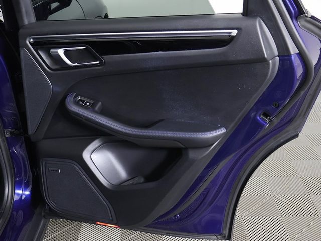 2022 Porsche Macan AWD - 22872707 - 29