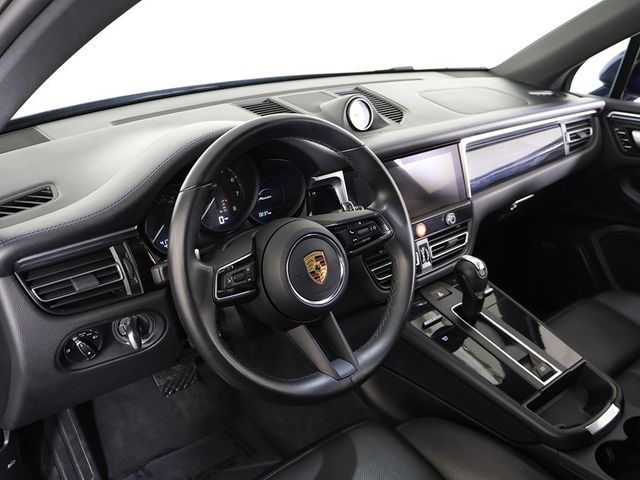 2022 Porsche Macan AWD - 22872707 - 30
