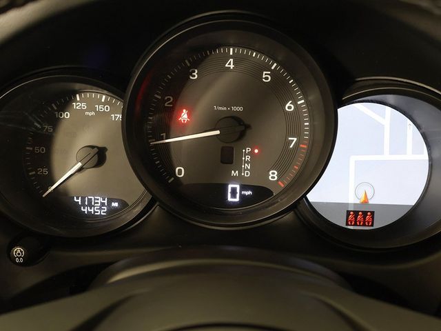2022 Porsche Macan AWD - 22872707 - 46