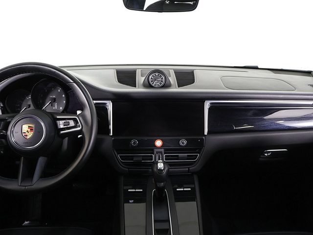 2022 Porsche Macan AWD - 22872707 - 49