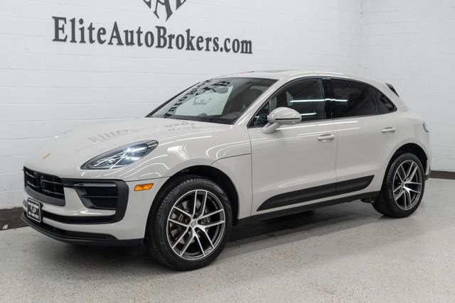 2022 Porsche Macan AWD - 22937479 - 38
