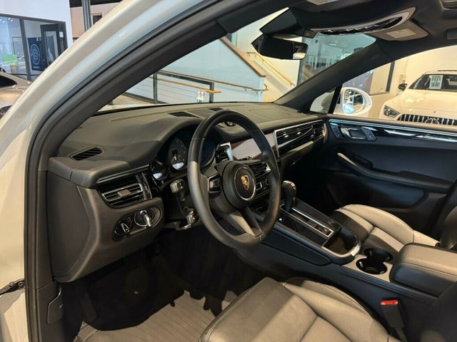 2022 Porsche Macan LocalTrade/S/AWD/PremiumPkgPlus/AirSuspension/360Cam/Htd&CldSts - 22931116 - 9