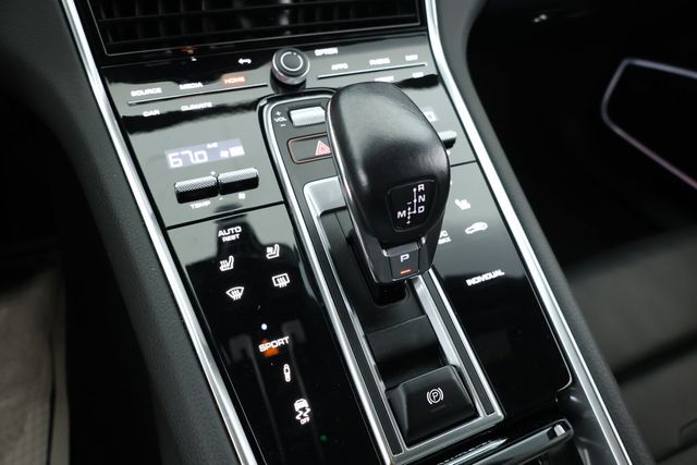2022 Porsche Panamera 4 Platinum Edition AWD with Rear 2+1 Seats and Surround View - 22920046 - 14