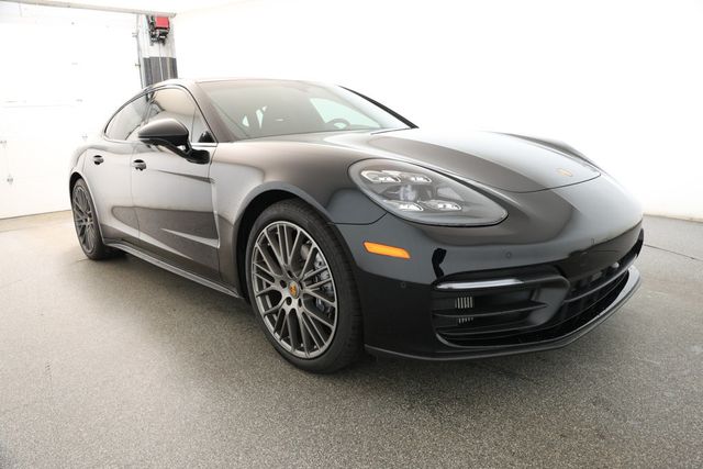 2022 Porsche Panamera 4 Platinum Edition AWD with Rear 2+1 Seats and Surround View - 22920046 - 2