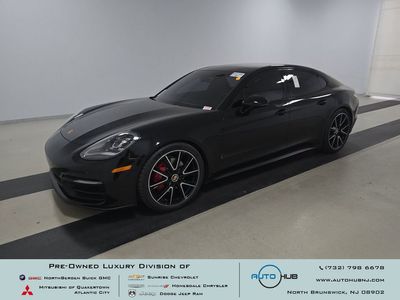 2022 Porsche Panamera S