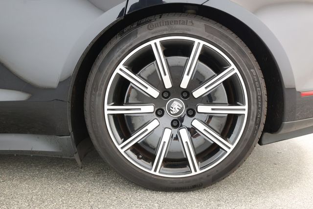 2022 Porsche Taycan 4S AWD w/ PBP, Leather Int., 20'' Wheels & Race Tex Roof Lining - 22918471 - 6