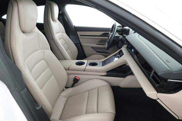 2022 Porsche Taycan 4S AWD w/ Premium Pkg, PBP, 21'' Brakes & Surface Coated Brakes - 22918003 - 22