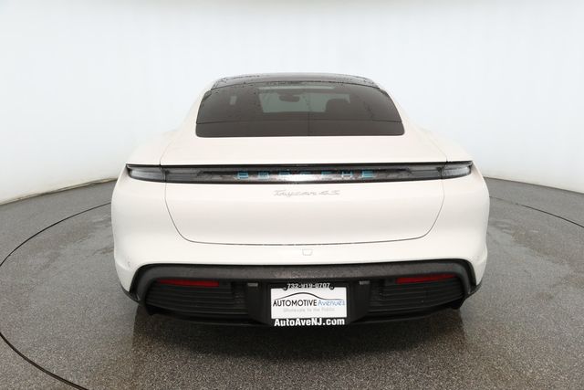 2022 Porsche Taycan 4S AWD w/ Premium Pkg, PBP, 21'' Brakes & Surface Coated Brakes - 22918003 - 4