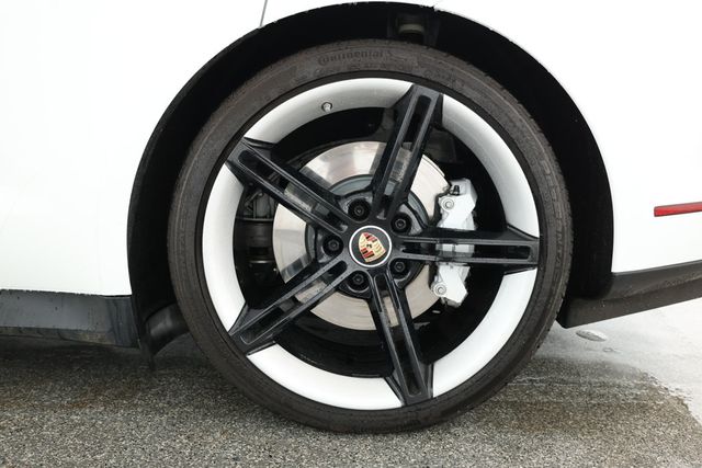 2022 Porsche Taycan 4S AWD w/ Premium Pkg, PBP, 21'' Brakes & Surface Coated Brakes - 22918003 - 6
