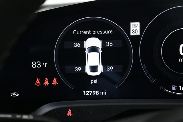 2022 Porsche Taycan RWD - 22903479 - 13