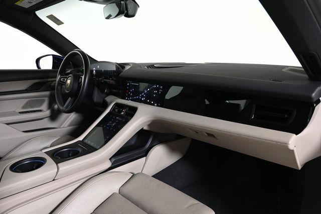 2022 Porsche Taycan RWD - 22903479 - 16