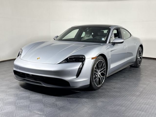 2022 Porsche Taycan