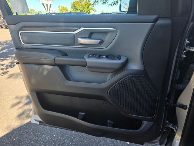 2022 Ram 1500  - 22931883 - 23