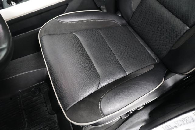 2022 Ram 1500 Laramie 4x4 Crew Cab 5'7" Box - 22909065 - 10