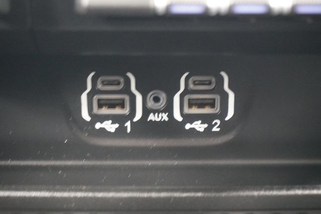 2022 Ram 1500 Laramie 4x4 Crew Cab 5'7" Box - 22909065 - 17