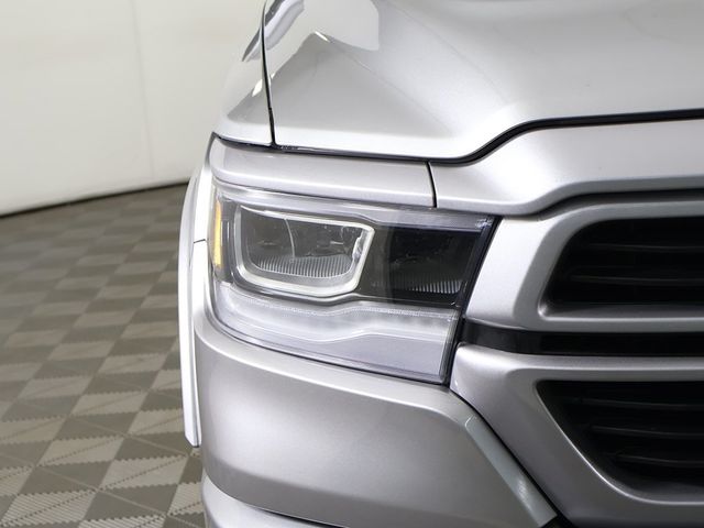 2022 Ram 1500 Laramie 4x4 Crew Cab 5'7" Box - 22881145 - 13