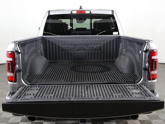 2022 Ram 1500 Laramie 4x4 Crew Cab 5'7" Box - 22881145 - 19