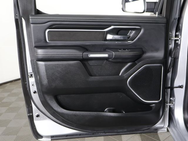 2022 Ram 1500 Laramie 4x4 Crew Cab 5'7" Box - 22881145 - 25