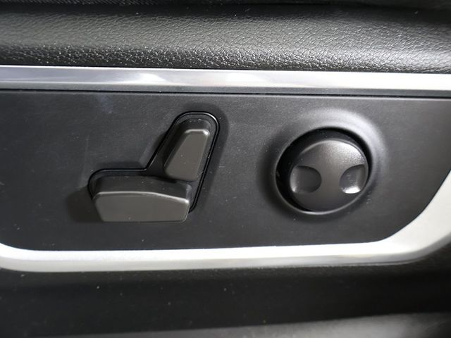 2022 Ram 1500 Laramie 4x4 Crew Cab 5'7" Box - 22881145 - 33