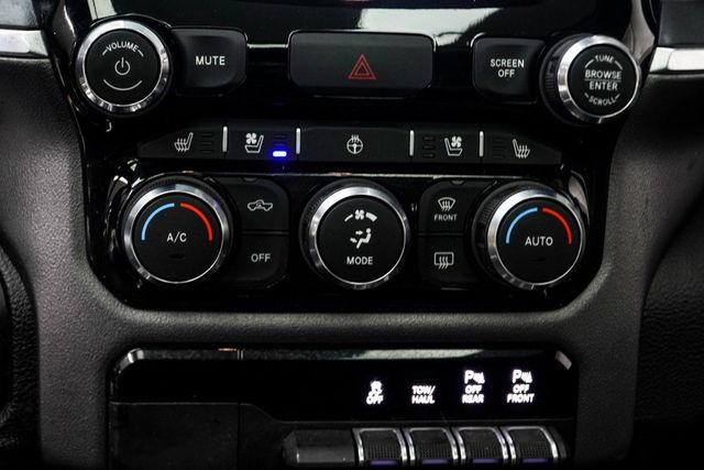 2022 Ram 1500 Laramie 4x4 Crew Cab 5'7" Box - 22902891 - 19