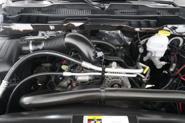 2022 Ram 1500 Classic Tradesman 4x4 Quad Cab 6'4" Box - 22843246 - 25