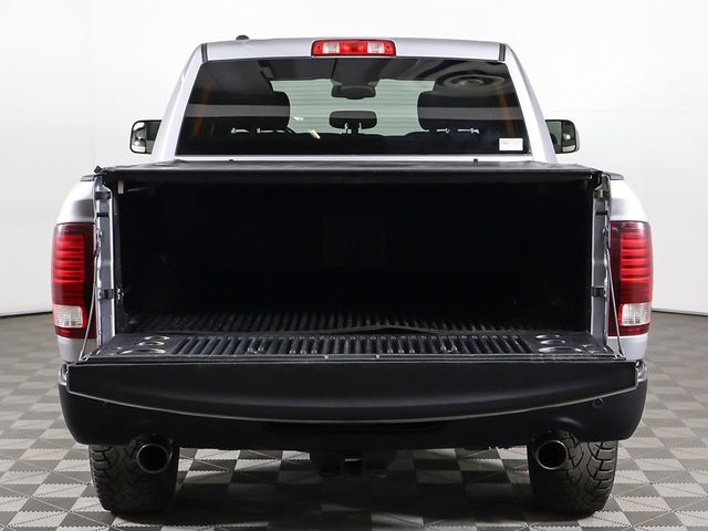 2022 Ram 1500 Classic Warlock 4x4 Crew Cab 5'7" Box - 22924861 - 14