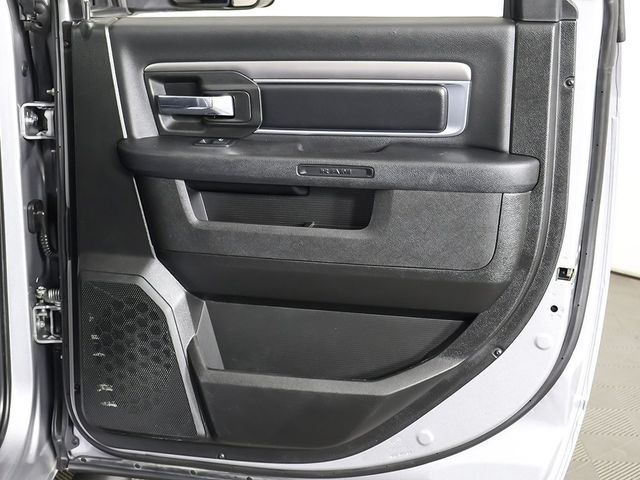 2022 Ram 1500 Classic Warlock 4x4 Crew Cab 5'7" Box - 22924861 - 20