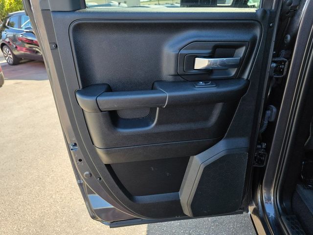 2022 Ram 1500 Classic Warlock 4x4 Quad Cab 6'4" Box - 22914139 - 21