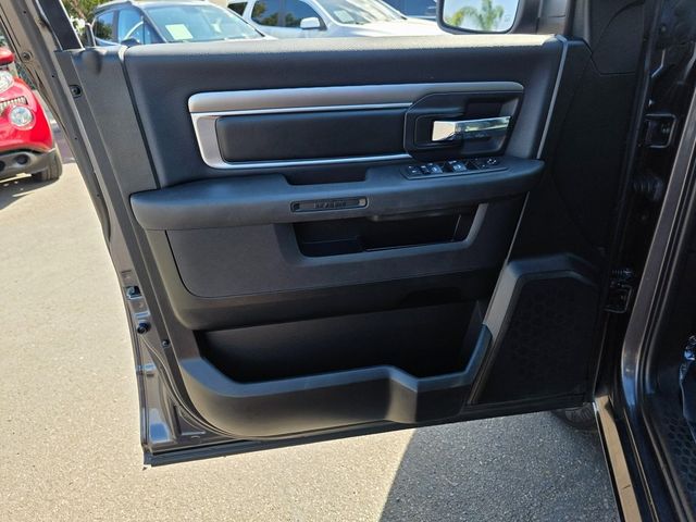 2022 Ram 1500 Classic Warlock 4x4 Quad Cab 6'4" Box - 22914139 - 22