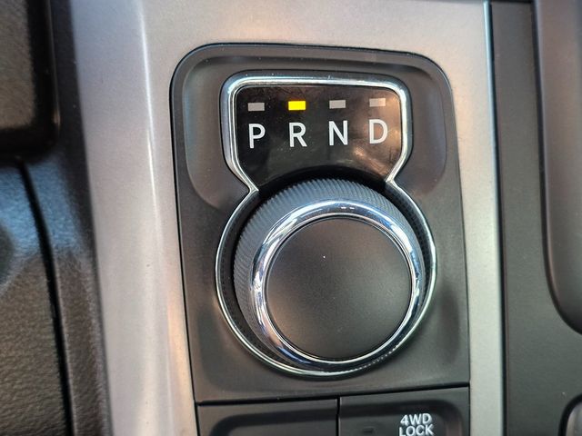 2022 Ram 1500 Classic Warlock 4x4 Quad Cab 6'4" Box - 22914139 - 33