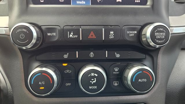 2022 Ram 3500 Lone Star Level C  - 22926080 - 19