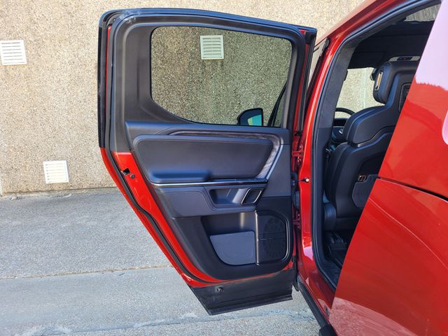 2022 Rivian R1T Adventure Package AWD - 22930255 - 25