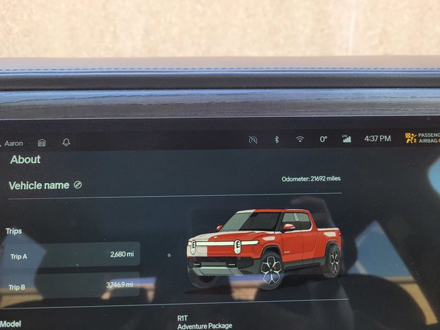 2022 Rivian R1T Adventure Package AWD - 22930255 - 31