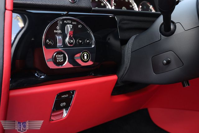 2022 Rolls-Royce Cullinan Sport Utility - 22939850 - 40