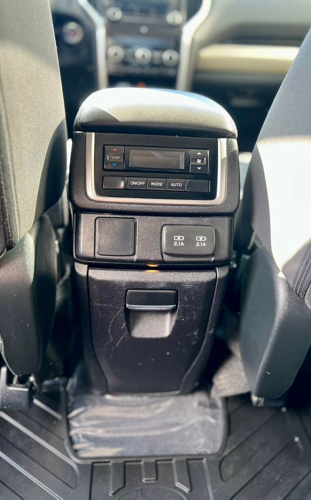 2022 Subaru Ascent PREMIUM - 22931825 - 17