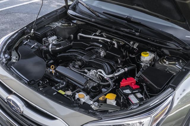 2022 Subaru Outback Limited CVT - 22936899 - 34