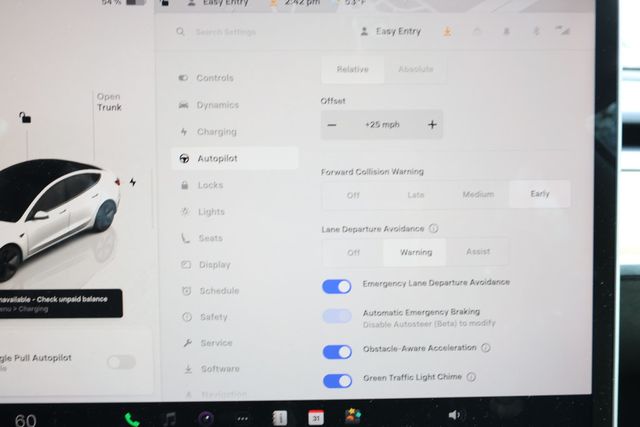 2022 Tesla Model 3 Long Range AWD - 22939981 - 18