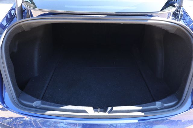 2022 Tesla Model 3 Long Range AWD *Ltd Avail* with Painted 19'' Sport Wheels - 22934637 - 22