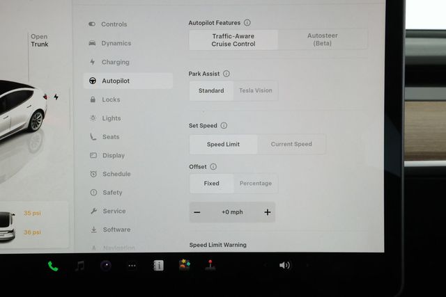 2022 Tesla Model 3 RWD with 19'' Sport Wheels - 22927589 - 16