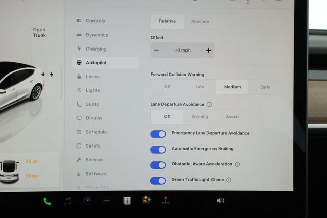 2022 Tesla Model 3 RWD with 19'' Sport Wheels - 22927589 - 17