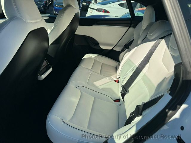 2022 Tesla Model S Plaid AWD - 22212846 - 8