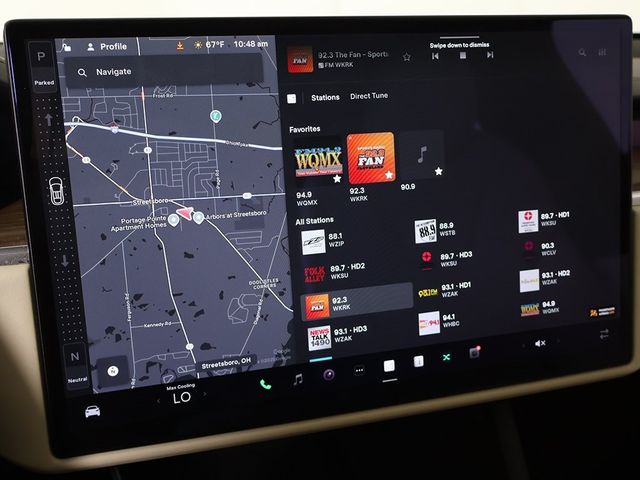 2022 Tesla Model X AWD - 22930654 - 40