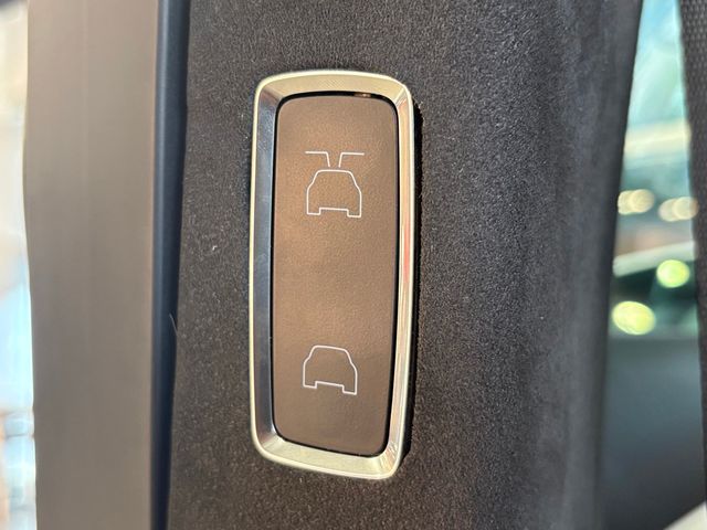 2022 Tesla Model X AWD - 22930057 - 25