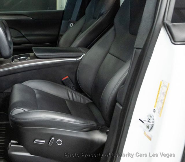 2022 Tesla Model X Matte PPF, Yoke, 22", Pearl White, autopilot, warranty - 22598604 - 17