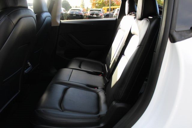 2022 Tesla Model Y Long Range AWD - 22933120 - 16