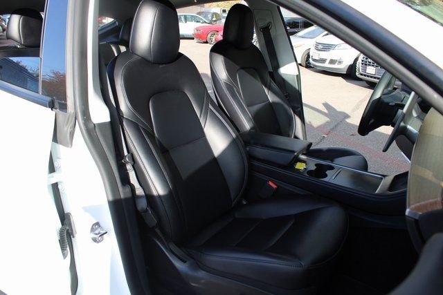 2022 Tesla Model Y Long Range AWD - 22933120 - 21