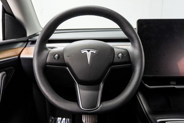 2022 Tesla Model Y Long Range AWD - 22935684 - 13